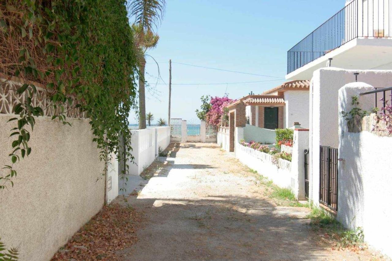 Vistas Al Mar En La Playa Apartment Rincon de la Victoria Exterior photo